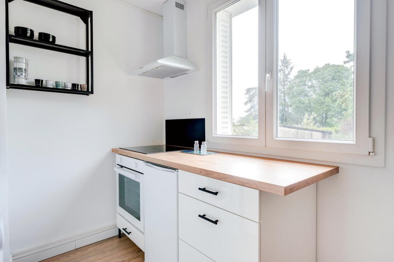 Le Petit Calypso Apartment Nancy Bagian luar foto